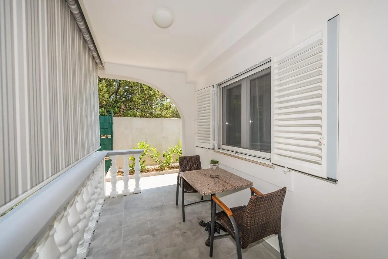 Ferienhaus Villa Family Sukosan, Zadar